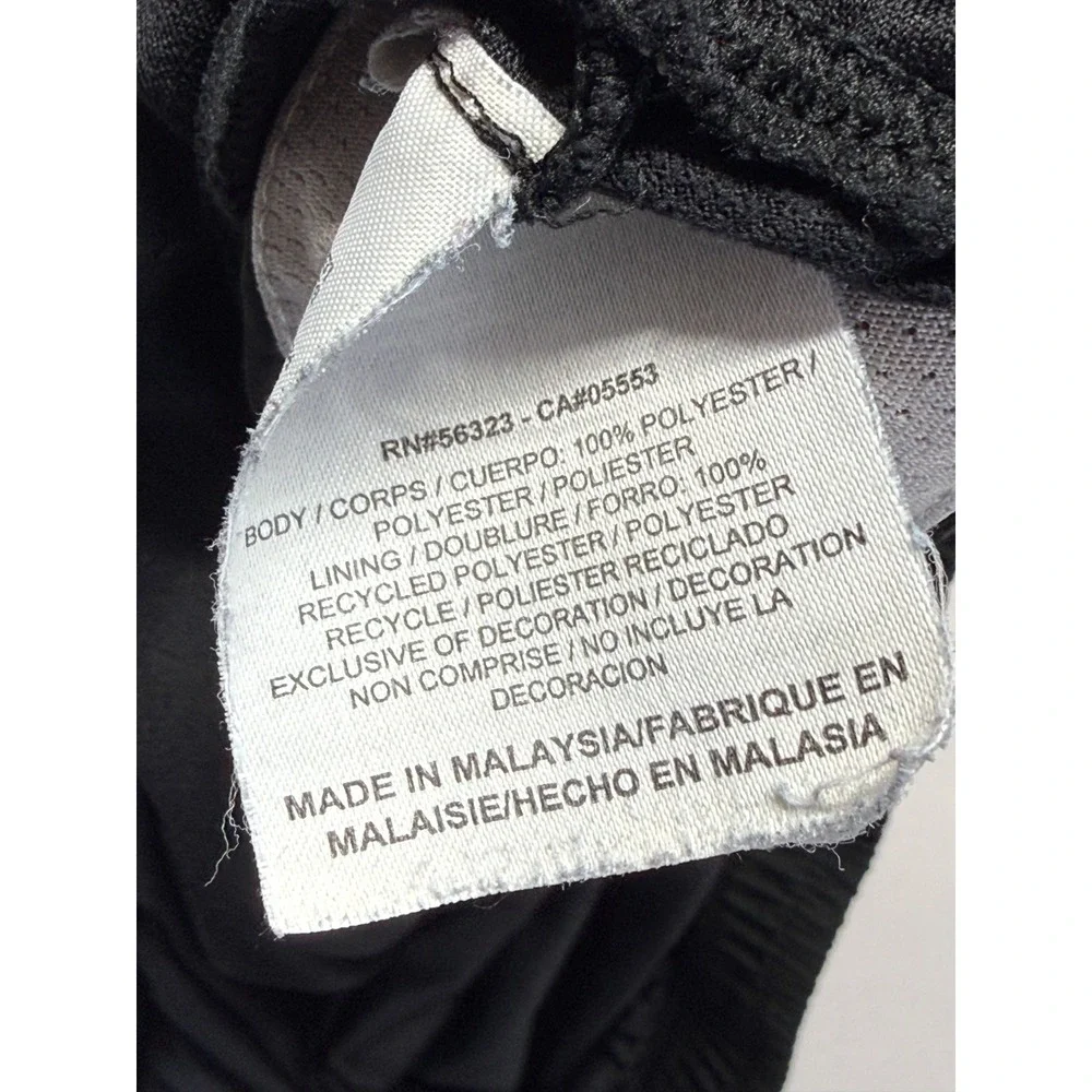Nike Dri Fit Tempo Running Shorts Womens Medium Black White Mesh Panel Workout‎